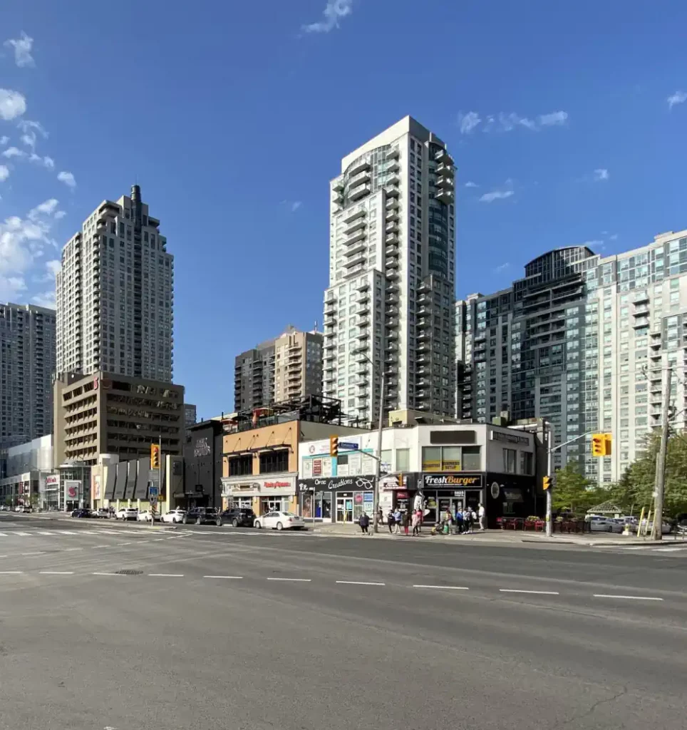 How Long Does Deep Cleaning Take in Toronto?